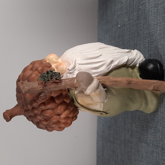 Gnome Gnomes Garden Figure Figures Statue Whimsical Indoor Outdoor Acorn Nature - Picture 4 of 9